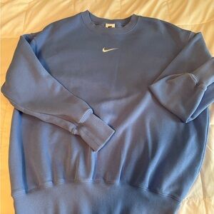 Nike Crewneck Sweatshirt Periwinkle Blue Women's Size XS Oversized Gym Comfy